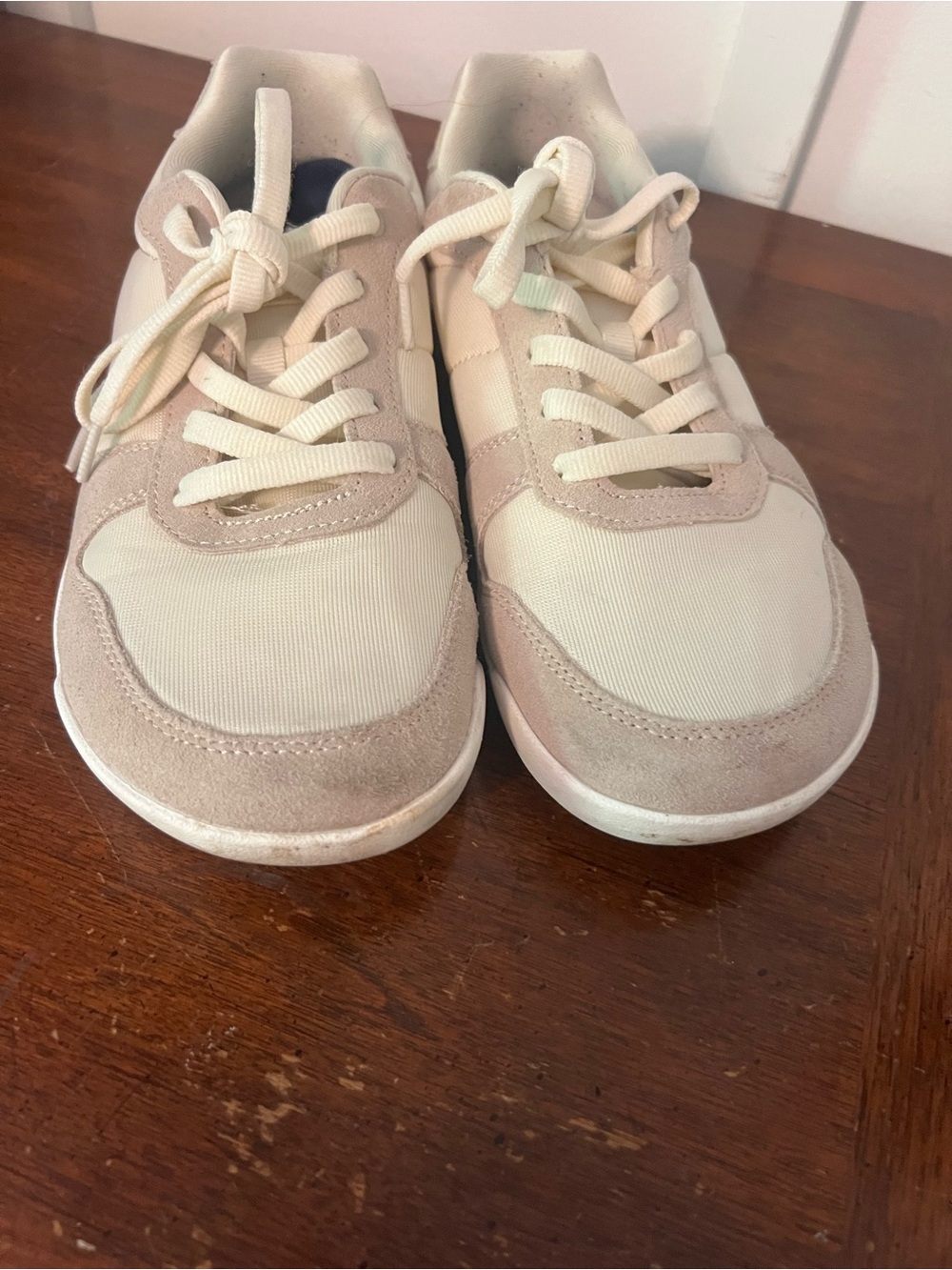 Whitin Cream Casual Lace-Up Sneakers size 40 (8.5) - Picture 7 of 8